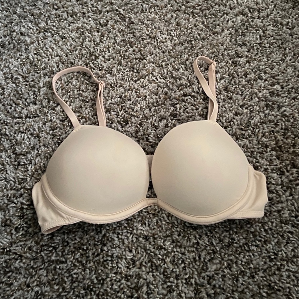PINK push-up bra
